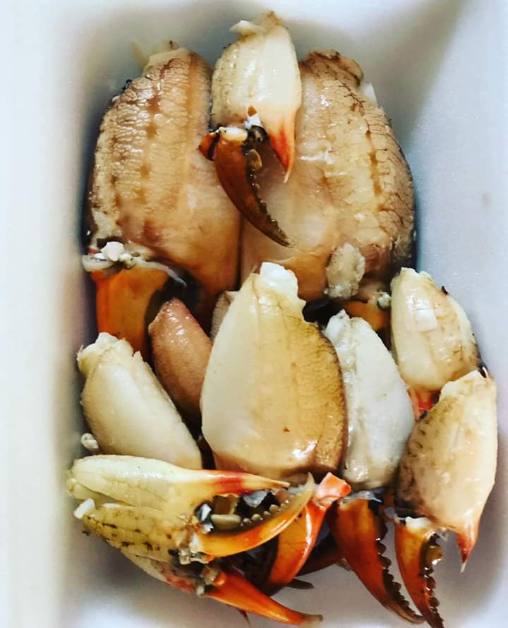 Thịt cua tươi sống